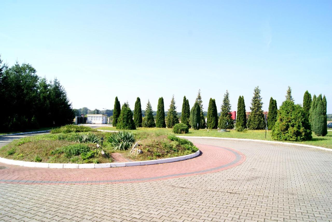 Hotel Holidays Słubice Eksteriør bilde