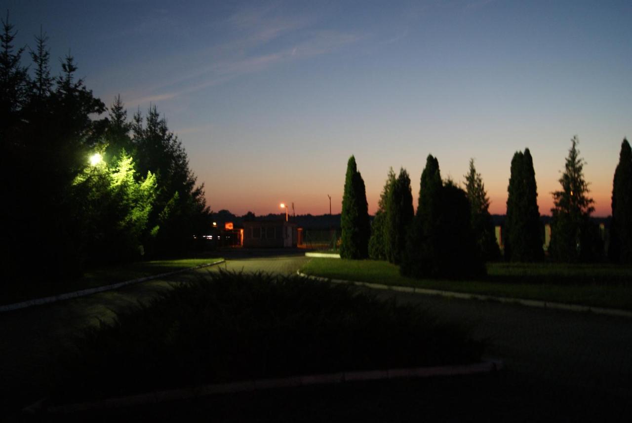Hotel Holidays Słubice Eksteriør bilde